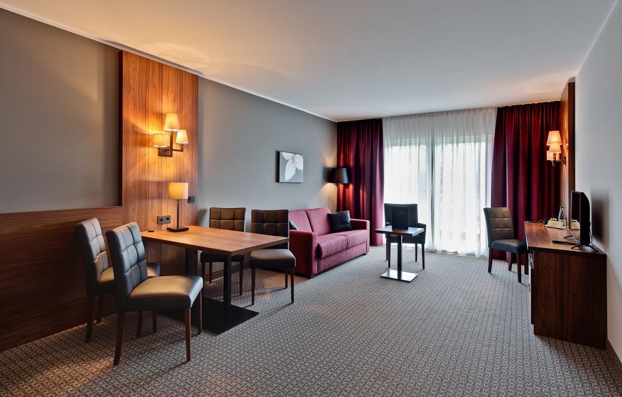 Sante Royale Hotel- & Gesundheitsresort Бад-Лангензальца Экстерьер фото